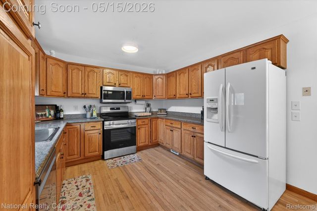 14647 Garland Avenue, Plymouth Charter Township, MI 48170