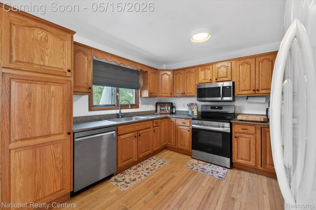 14647 Garland Avenue, Plymouth Charter Township, MI 48170