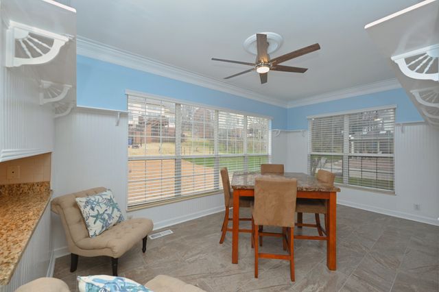 820 Caldwell Dr, Goodlettsville, TN 37072