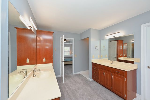 820 Caldwell Dr, Goodlettsville, TN 37072