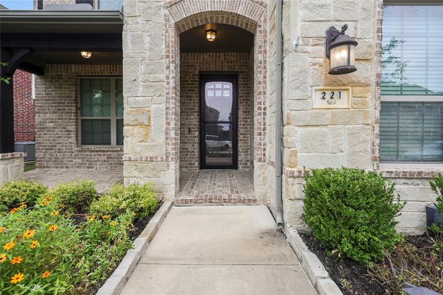 221 Red Bud Pass, Wylie, TX 75098