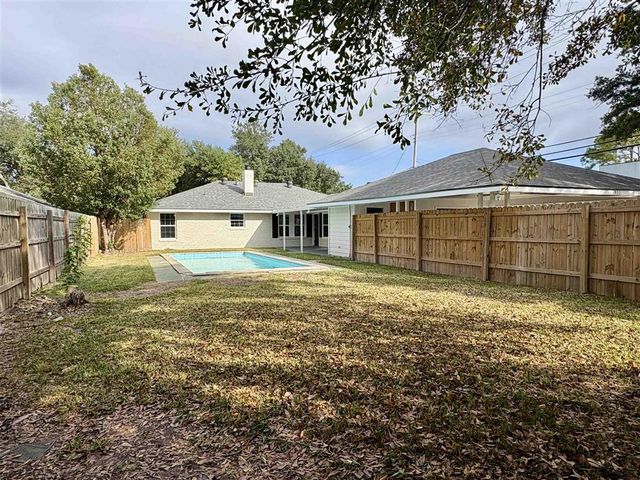 1922 19Th St Street, Lake Charles, LA 70601