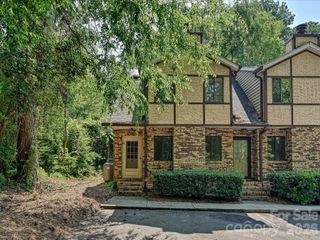 9111 Sharonbrook Drive, Charlotte, NC 28210