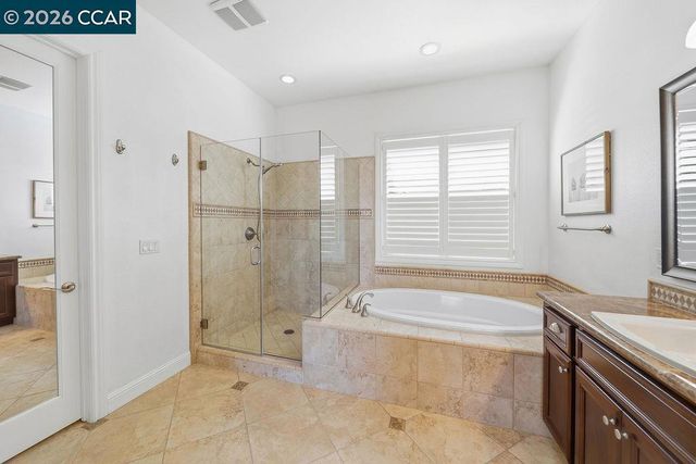24 Promontory Place, Clayton, CA 94517