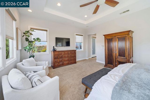 24 Promontory Place, Clayton, CA 94517