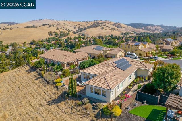 24 Promontory Place, Clayton, CA 94517