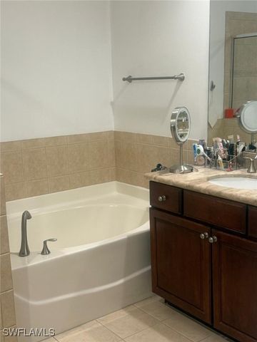 10220 Olivewood WAY 47, Estero, FL 33928