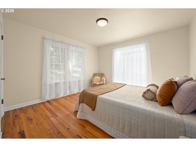 2661 HARRIS St, Eugene, OR 97405