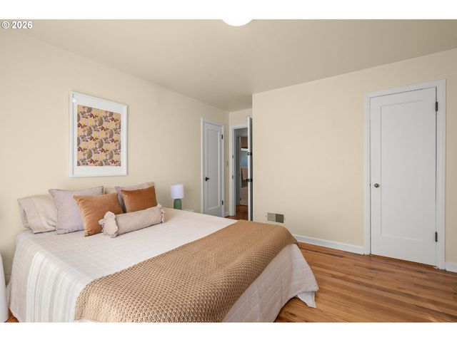 2661 HARRIS St, Eugene, OR 97405