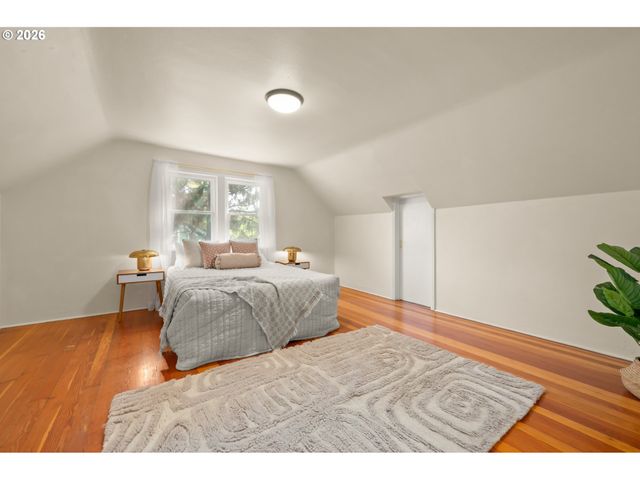 2661 HARRIS St, Eugene, OR 97405