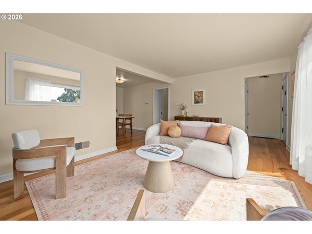2661 HARRIS St, Eugene, OR 97405