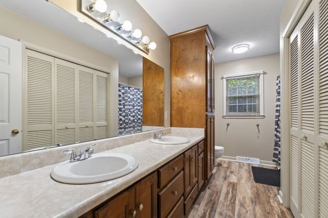 3572 Brown Road, Greer, SC 29651