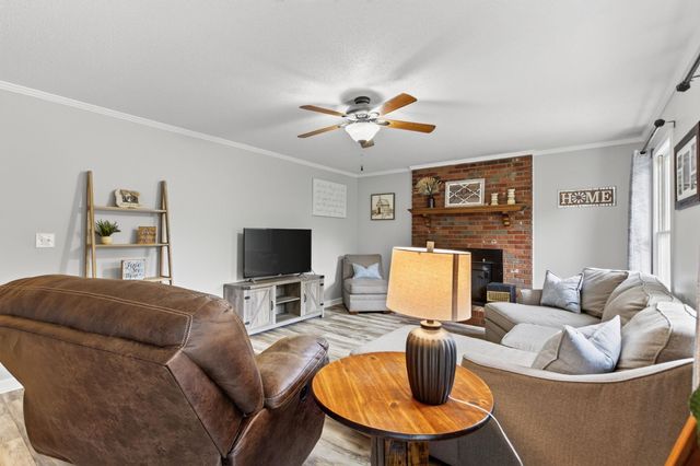 3572 Brown Road, Greer, SC 29651