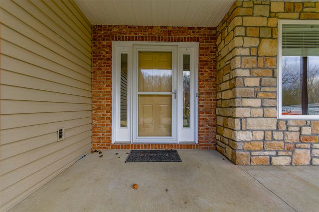 3103 WOODS CROSSING DR, Columbia, MO 65202