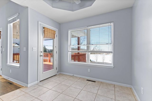 3103 WOODS CROSSING DR, Columbia, MO 65202