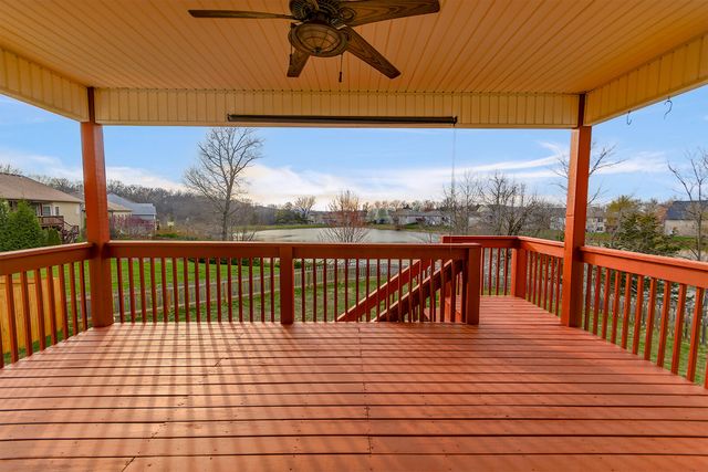 3103 WOODS CROSSING DR, Columbia, MO 65202