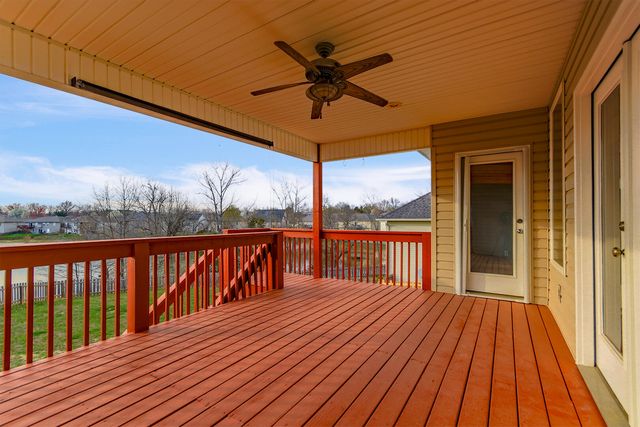 3103 WOODS CROSSING DR, Columbia, MO 65202