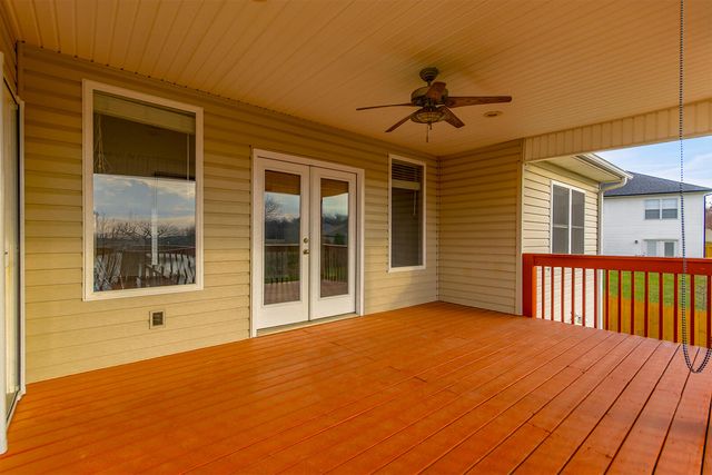3103 WOODS CROSSING DR, Columbia, MO 65202