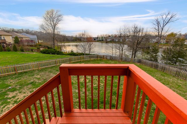 3103 WOODS CROSSING DR, Columbia, MO 65202