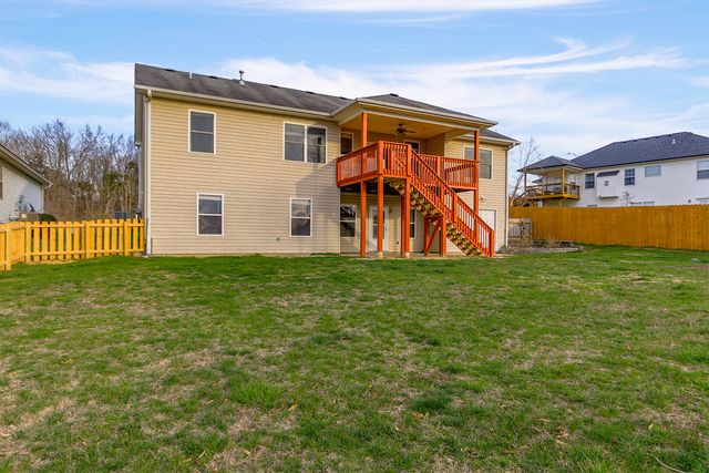 3103 WOODS CROSSING DR, Columbia, MO 65202