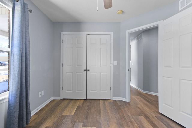 3103 WOODS CROSSING DR, Columbia, MO 65202