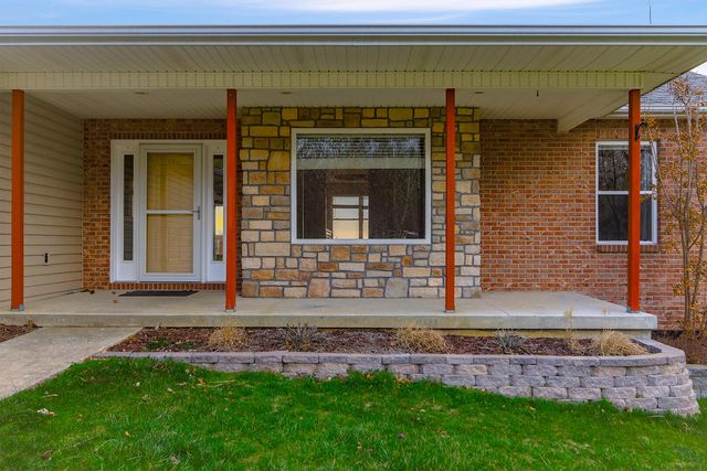 3103 WOODS CROSSING DR, Columbia, MO 65202