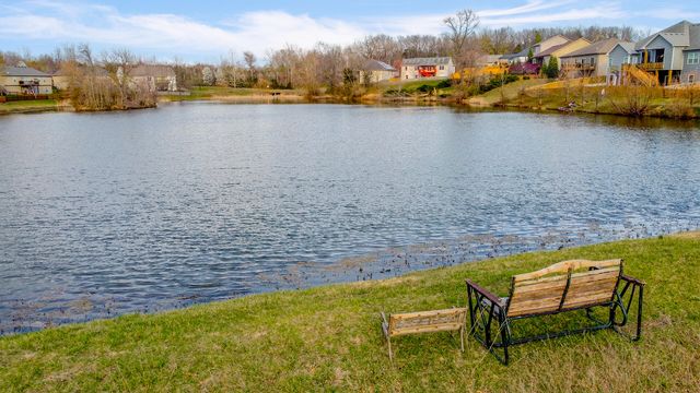 3103 WOODS CROSSING DR, Columbia, MO 65202