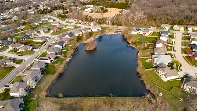 3103 WOODS CROSSING DR, Columbia, MO 65202