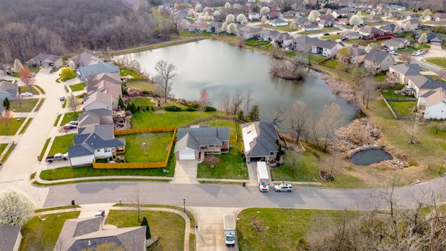 3103 WOODS CROSSING DR, Columbia, MO 65202