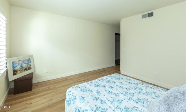 231 Calle Tamega, Camarillo, CA 93012