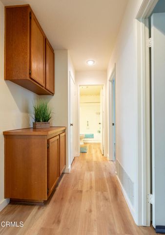 231 Calle Tamega, Camarillo, CA 93012