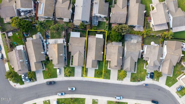 231 Calle Tamega, Camarillo, CA 93012