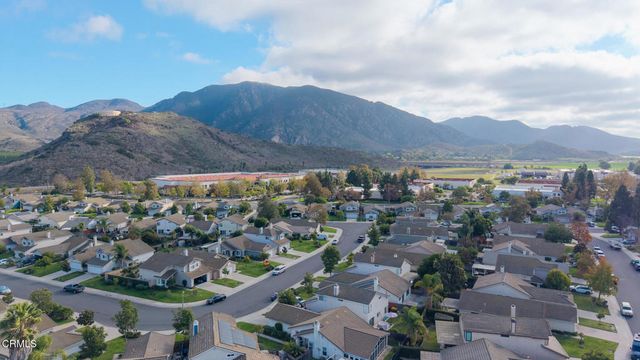 231 Calle Tamega, Camarillo, CA 93012