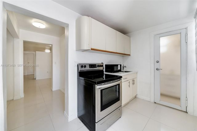13050 SW 26th Street, Miami, FL 33175