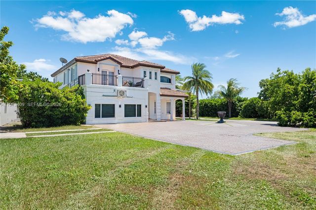 13050 SW 26th Street, Miami, FL 33175