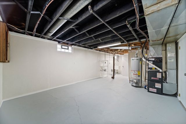 1448 W 36TH Street, Erie, PA 16508