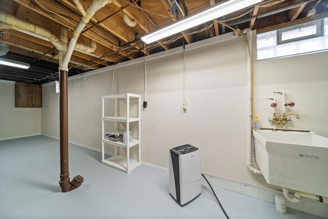 1448 W 36TH Street, Erie, PA 16508