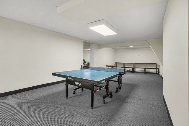 32 Whites Ave. D13, Watertown, MA 02472