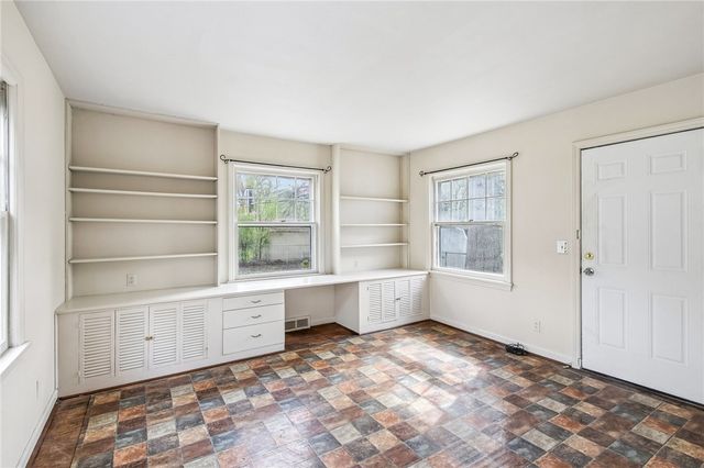 195 Lattimore Road, Rochester, NY 14620