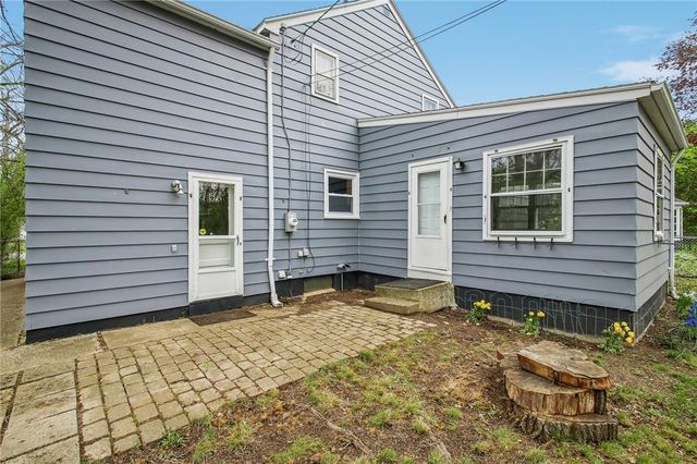 195 Lattimore Road, Rochester, NY 14620