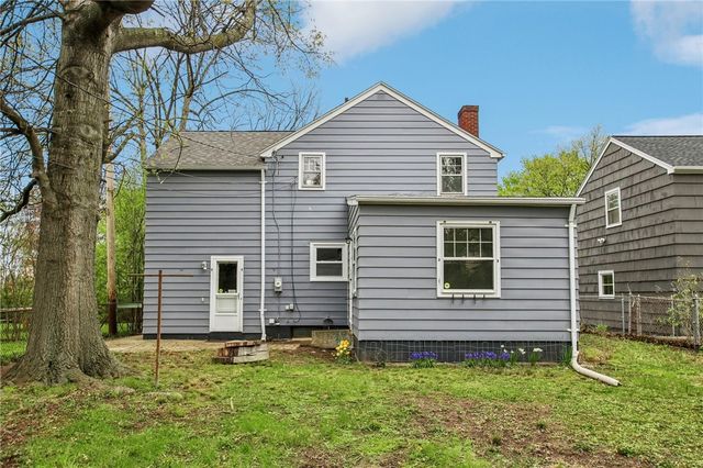 195 Lattimore Road, Rochester, NY 14620