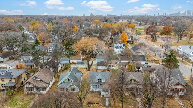 2808 40th Avenue S, Minneapolis, MN 55406