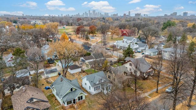 2808 40th Avenue S, Minneapolis, MN 55406