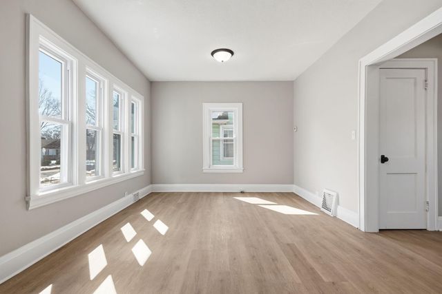 2808 40th Avenue S, Minneapolis, MN 55406