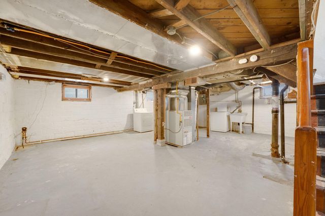 2808 40th Avenue S, Minneapolis, MN 55406