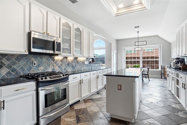 1800 Sumac Drive, Flower Mound, TX 75028