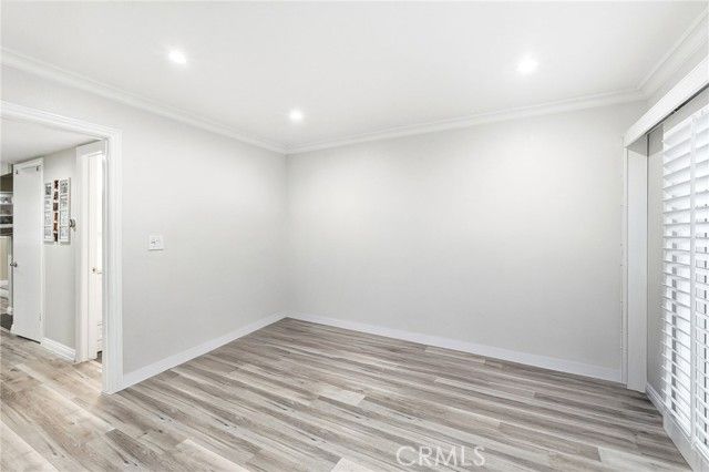 10220 Zelzah 4, Northridge (los Angeles), CA 91325