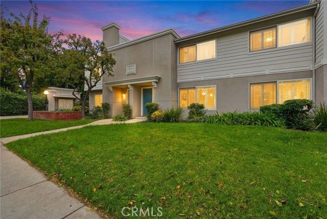 10220 Zelzah 4, Northridge (los Angeles), CA 91325