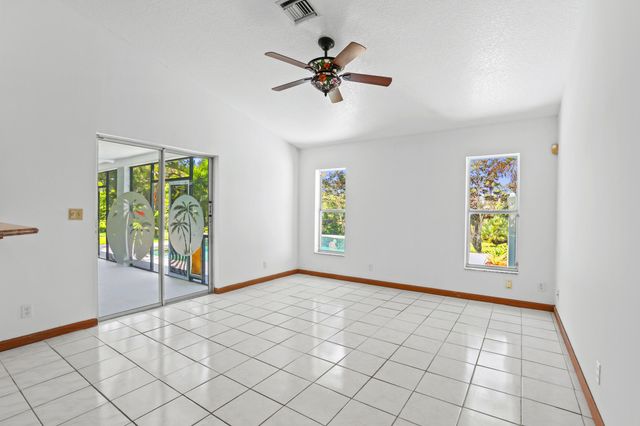12668 82nd St Street N, The Acreage, FL 33412