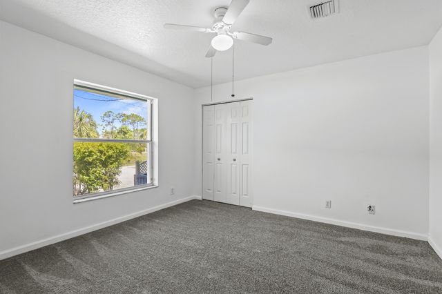 12668 82nd St Street N, The Acreage, FL 33412